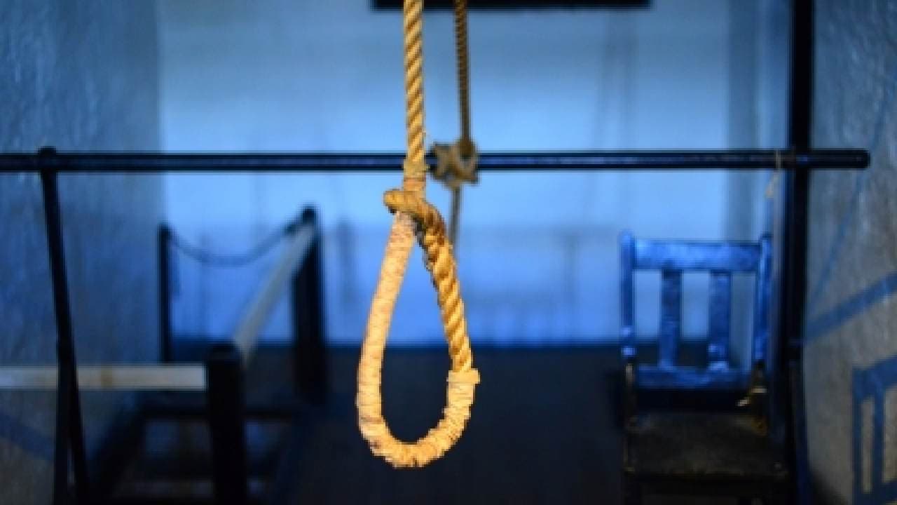 Two Commit Suicide After Photo Goes Viral In K’taka