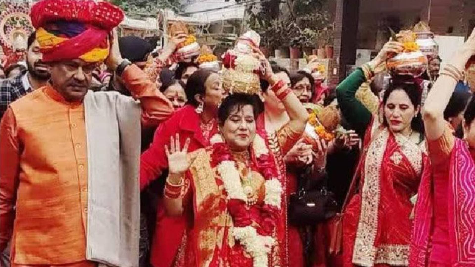LS Speaker Om Birla Carries Ramcharitmanas On Head For 3 Km During Kalash Yatra