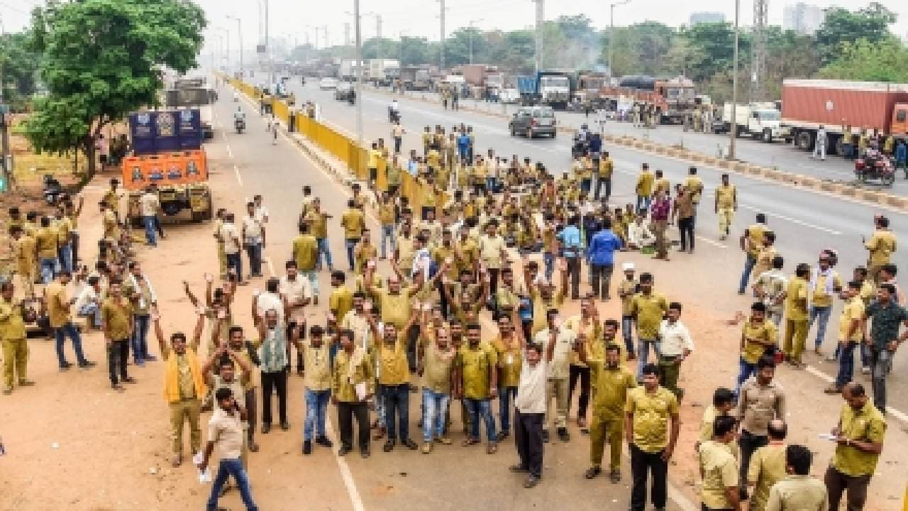 Odisha Drivers' Mahasangha Joins 'Quit Steering Wheel' Movement Against New Hit-And-Run Law