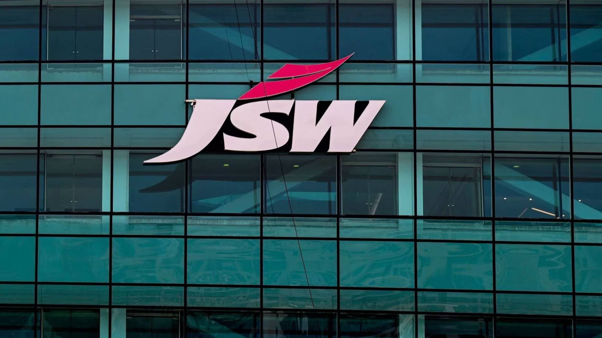 JSW Group To Set Up Electric Vehicle & Battery Manufacturing Plant In Odisha