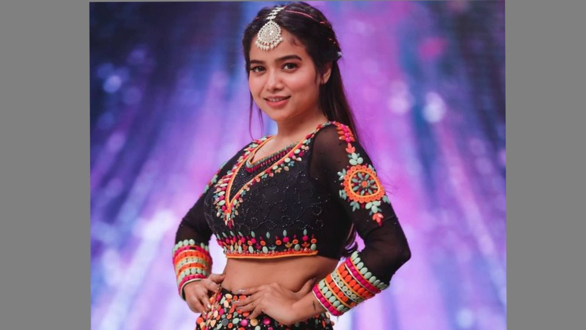 Manisha Rani Receives Mysterious Gifts Adorned With Letter 'R'
