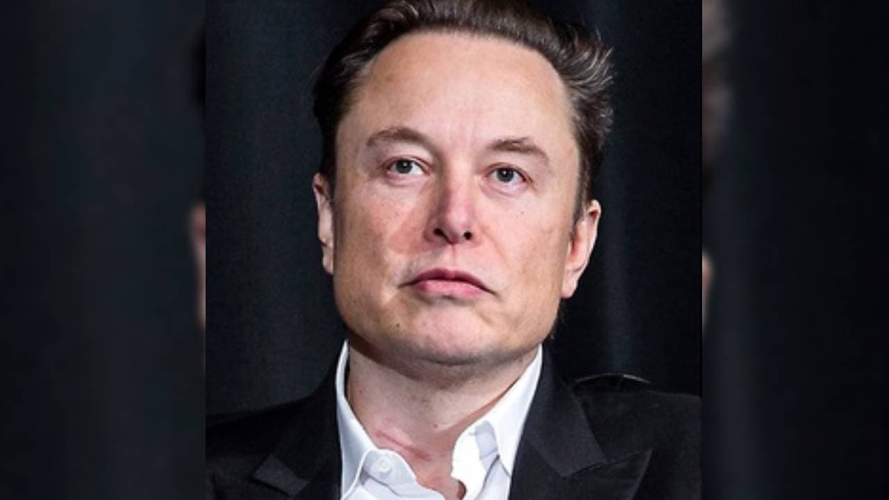 Musk Plans To Shift 1 Mn People To Mars