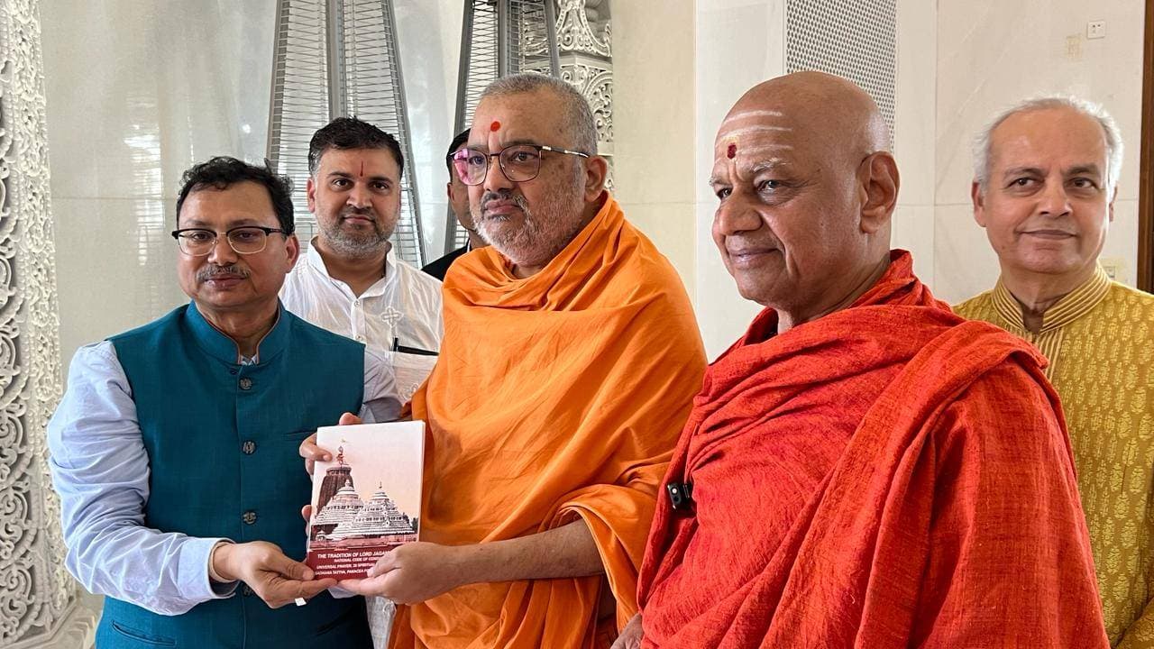 Jagannath Temple Unveiled In Abu Dhabi; Puri King, Pravasi Odia Dr Praharaj Grace Consecration