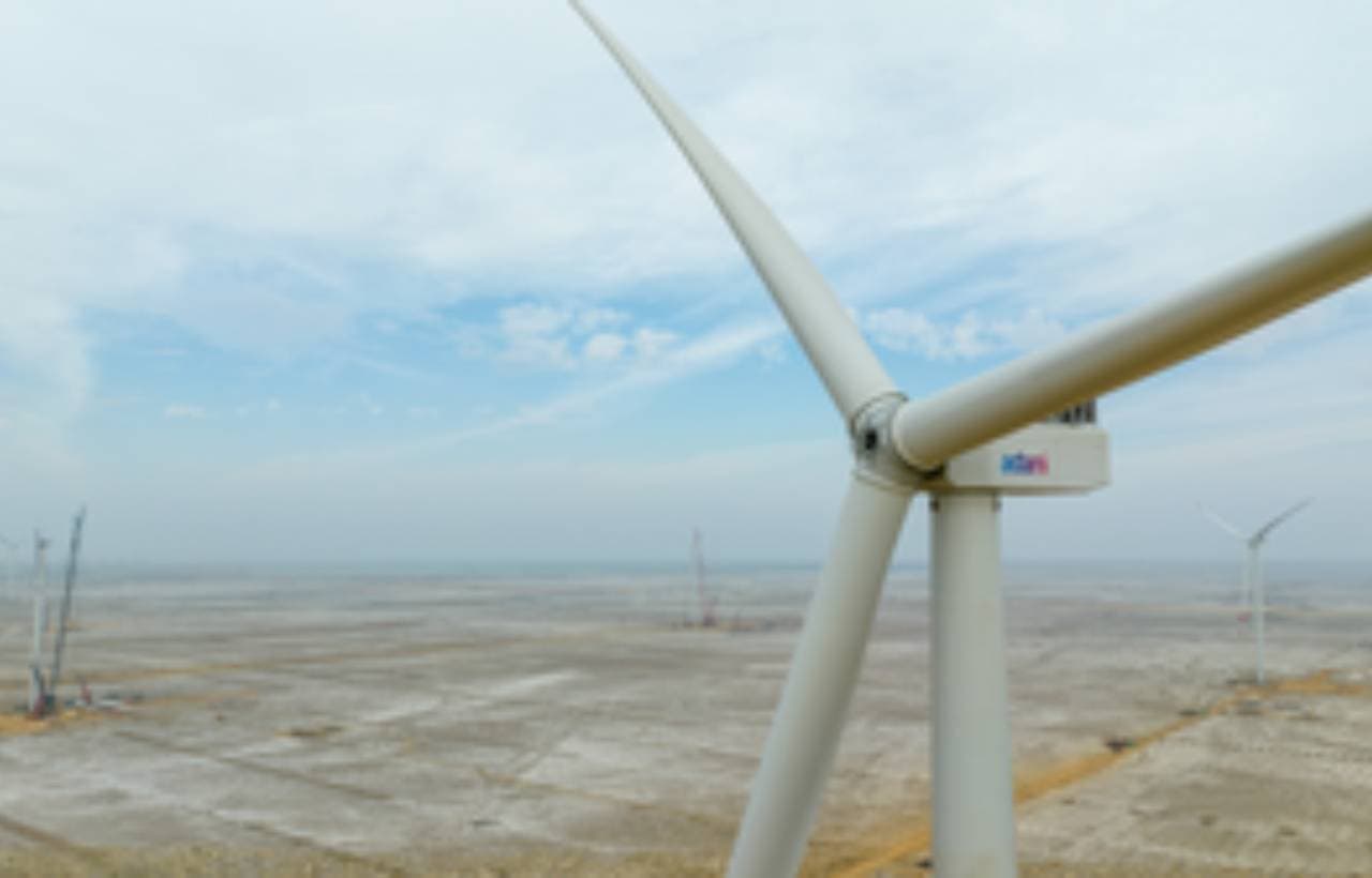 Adani Green Energy Operationalises 1,000 MW of 30,000 MW Gujarat Renewable Energy Park
