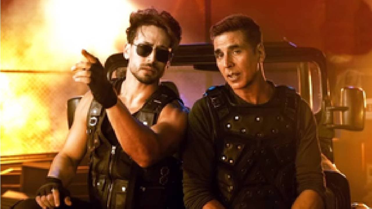 Dhoni Or Kohli? Akshay, Tiger Can't Decide On Their Favourite In IPL Promo