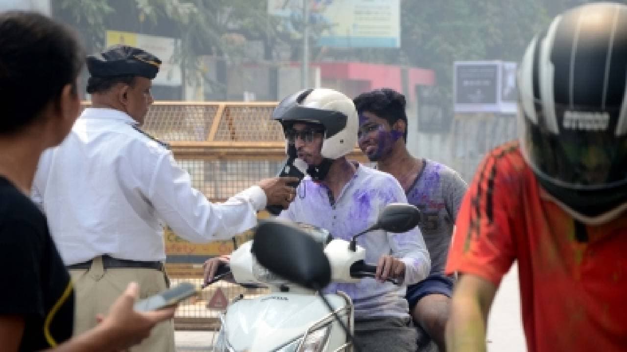 Over 800 Challans Issued For Drunken Driving On Holi: Delhi Police