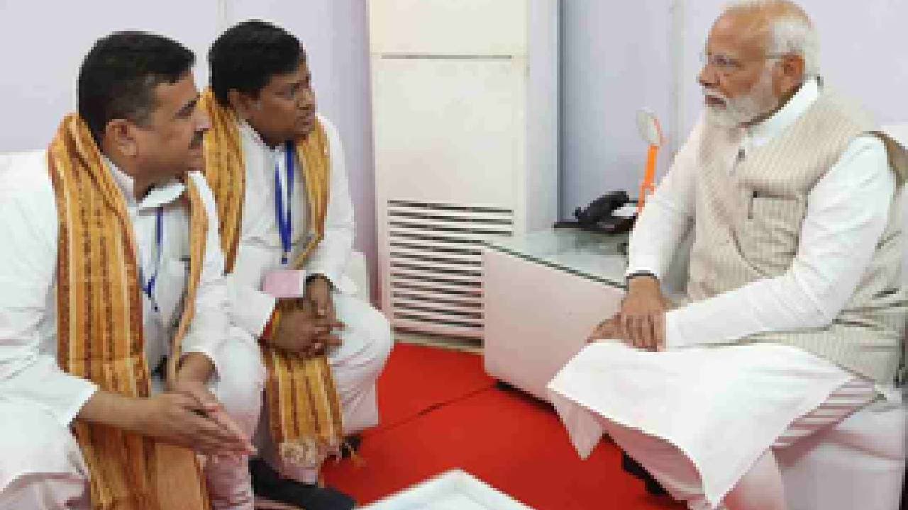 Bengal BJP President, LoP Update PM About IAS, IPS Officers Acting In Biased Manner