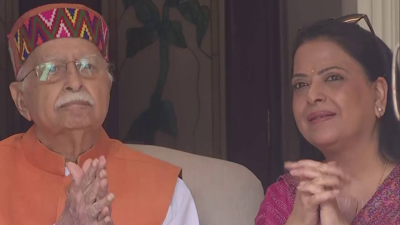 "He Had Tears In His Eyes": LK Advani's Family Thanks PM Modi After Bharat Ratna Announcement