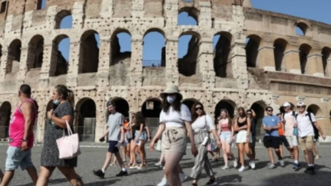 Italy Imposes Tougher Fines For Monument, Artwork Vandalism