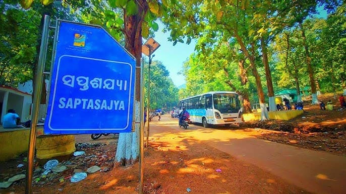 Five Students Missing in Saptasajya jungle; Search On To Trace Them