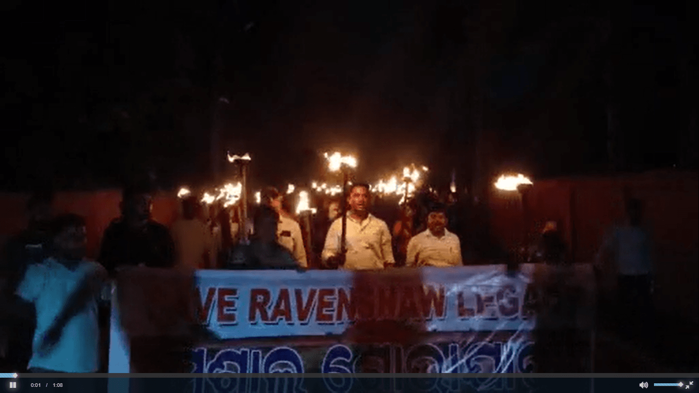 ରେଭେନ୍ସାରେ ଅଣଛାତ୍ରଙ୍କ ପ୍ରବେଶକୁ ନେଇ ବିବାଦ