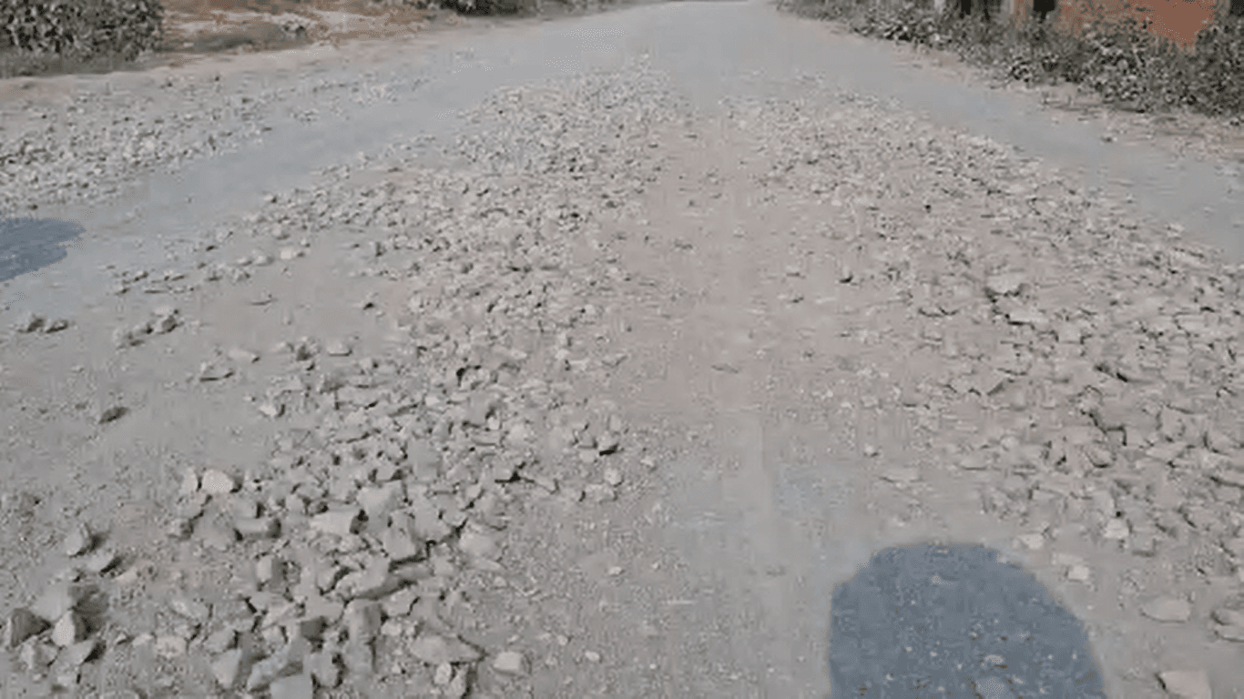 ଦୁର୍ଗମରେ ମୂଖ୍ୟ ରାସ୍ତା ଦେଉଛି ଯନ୍ତ୍ରଣା