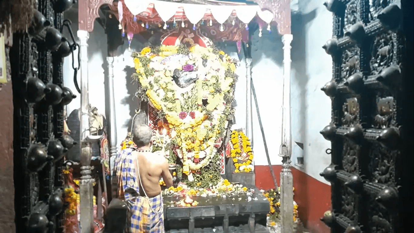 ଚଳଚଞ୍ଚଳ ଶ୍ରୀ ଲକ୍ଷ୍ମୀବରାହ ଜୀଉଙ୍କ ମନ୍ଦିର