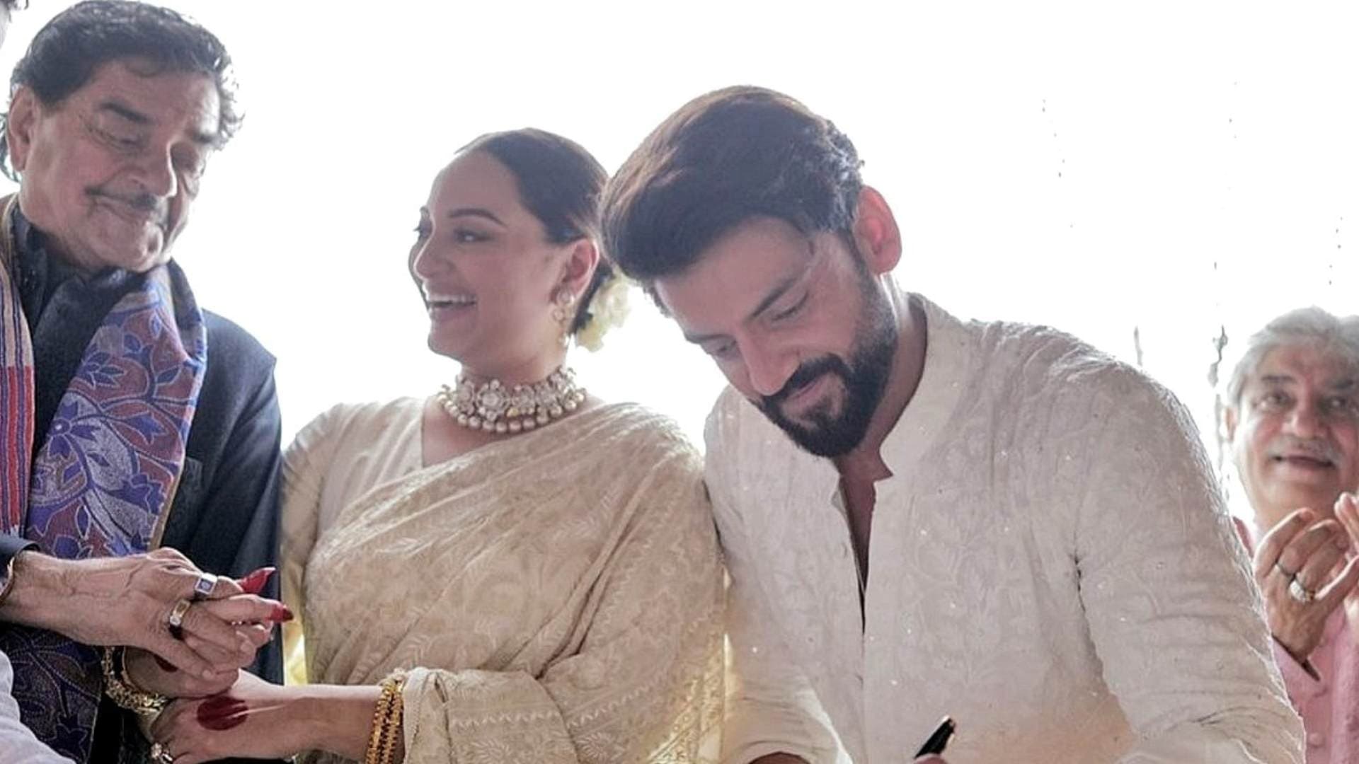 Shatrughan Sinha Calls Sonakshi and Zaheer A 'Made For Each Other' Couple