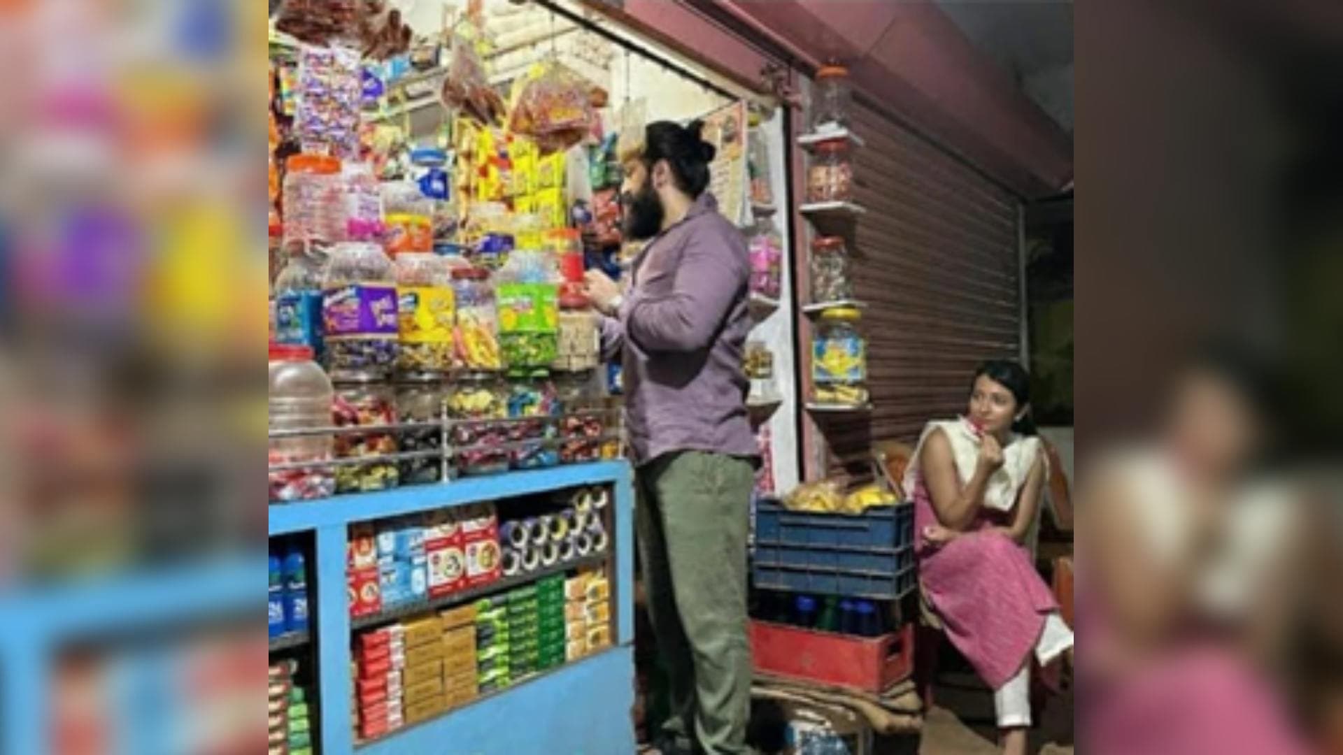 KGF Sensation Yash Purchases Candy For Daughter, Pictures Go Viral