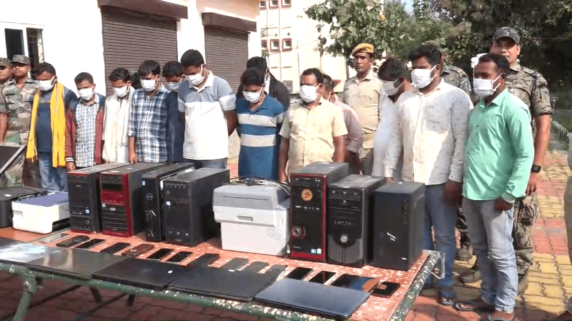 Loan Fraud Gang Busted In Bolangir; 14 Arrested