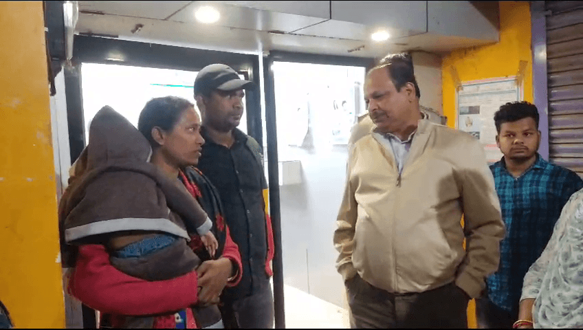SHG ମହିଳାଙ୍କ ଠାରୁ ୪ ଲକ୍ଷ ଟଙ୍କା ଝାମ୍ପି ନେଲେ ଦୁର୍ବୃତ୍ତ